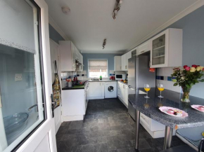 Hotels in Holytown